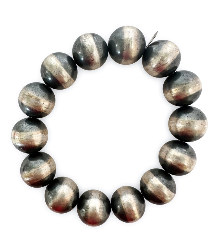 Nageezi Authentic Navajo Pearl Bracelet