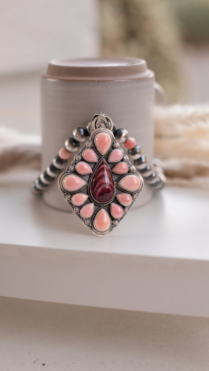 Authentic Pink Conch and Spiny Oyster Statement Navajo Pearl Necklace