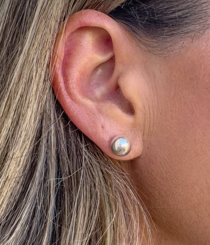 Navajo Pearl Stud Earrings